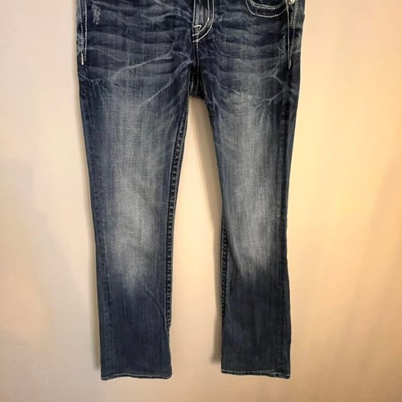 Miss Me Low Rise Embellished Embroidered Boot Jeans - Picture 5 of 14